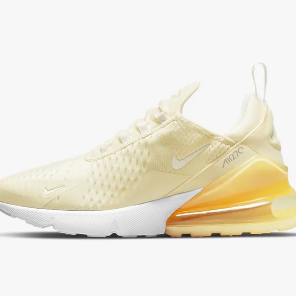 Nike Air Max 270 - Picture 2 of 11